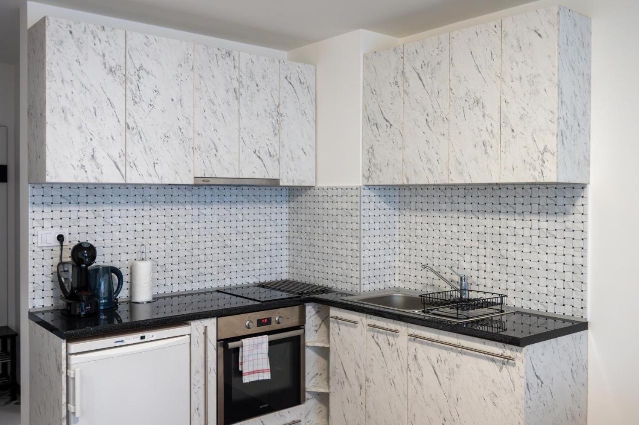 סופיה Bright Studio In The City Center מראה חיצוני תמונה