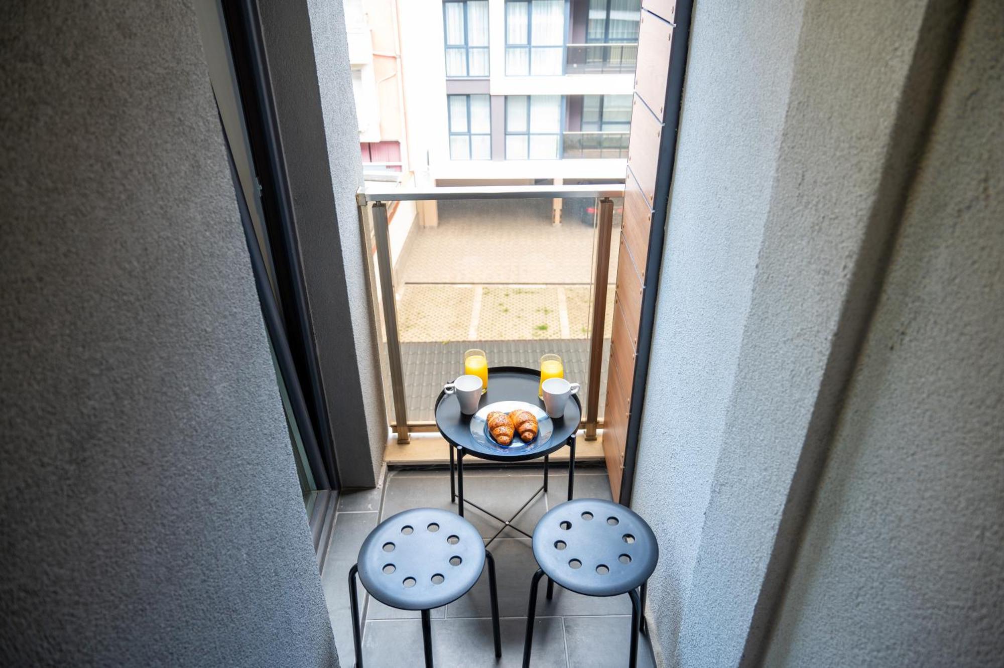 סופיה Bright Studio In The City Center מראה חיצוני תמונה